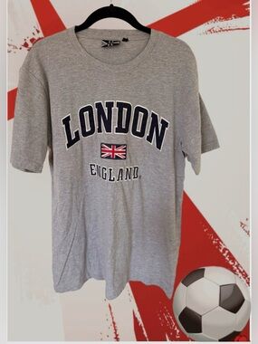 London England men Grey Graphic Tee with Union Jack size L cotton/ spandex .